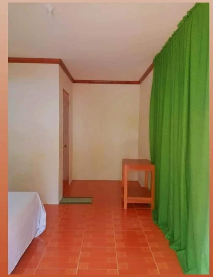 Gold Star Inn Siquijor Quarto foto